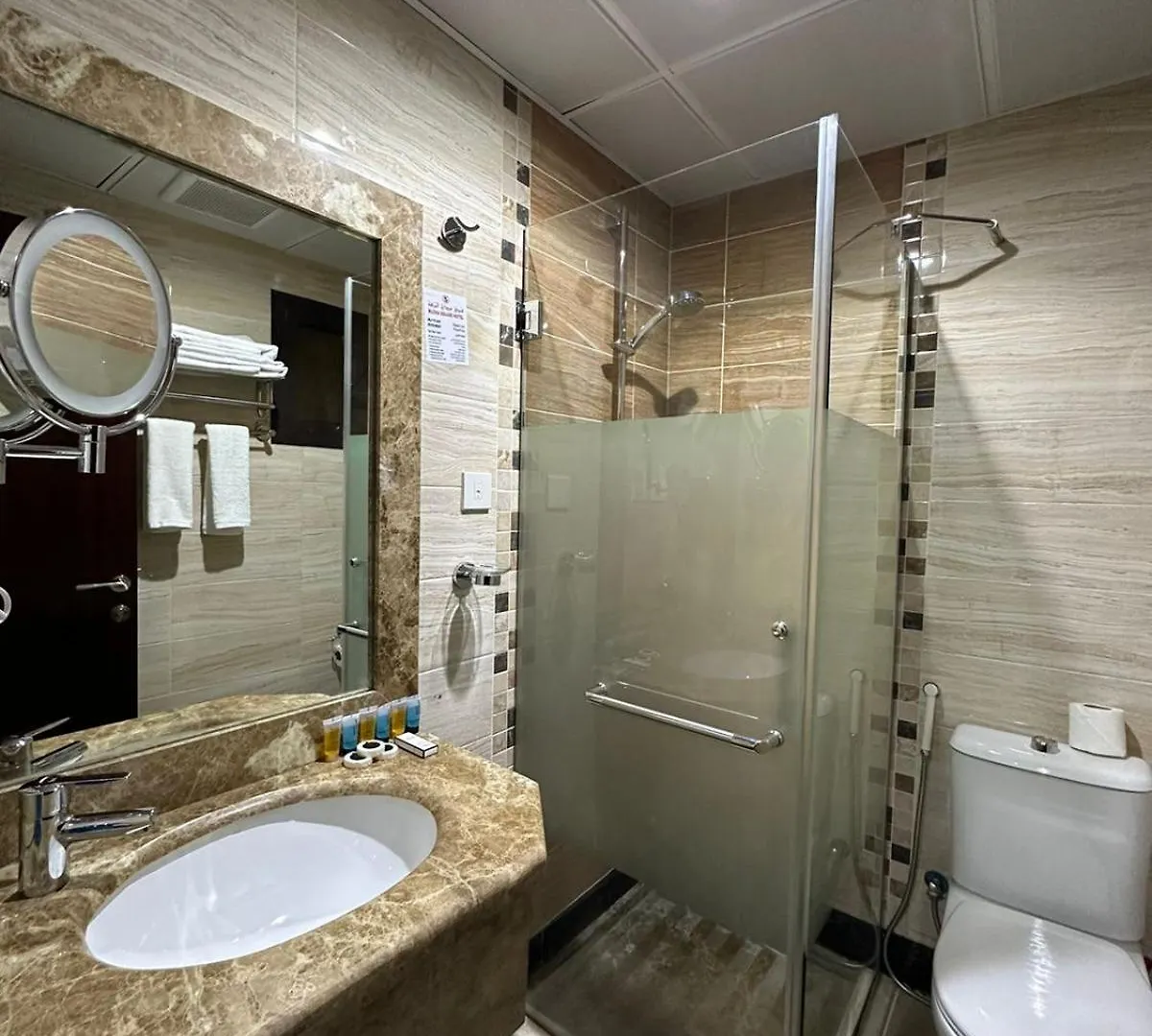 Nuzha Sqaure Hotel مكة