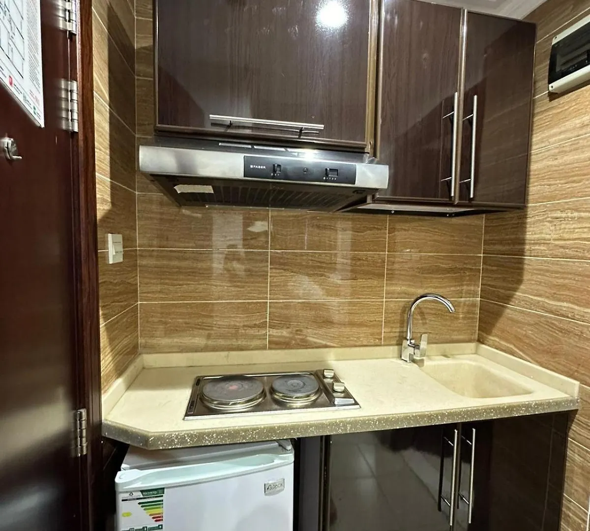 Nuzha Sqaure Hotel مكة